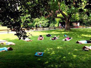Yoga im Park - Gruppenbild 07